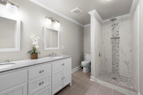 484 Dot Dr, Atlanta GA 30349-2703 exterior