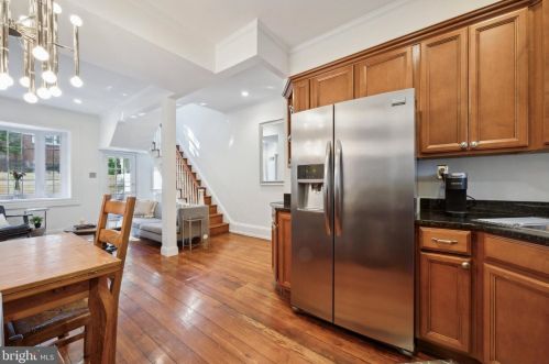 1712 Addison St, Philadelphia PA 19143-1203 exterior