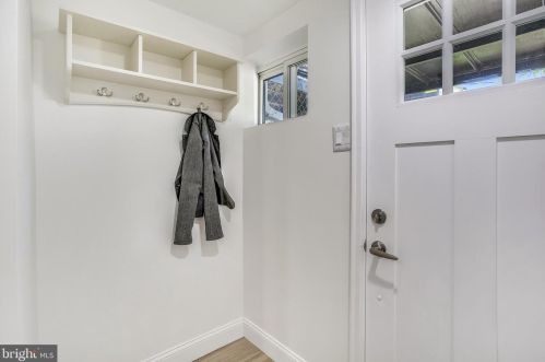 35 Buchanan St, Washington DC  20011-6717 exterior