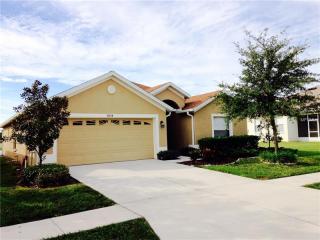 31034 Parkmonte Dr, Zephyrhills, FL 33543-7906