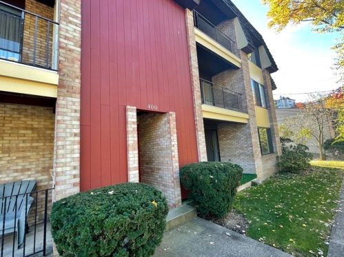 400 Abbeyville Rd, Pittsburgh PA 15228-1746 exterior