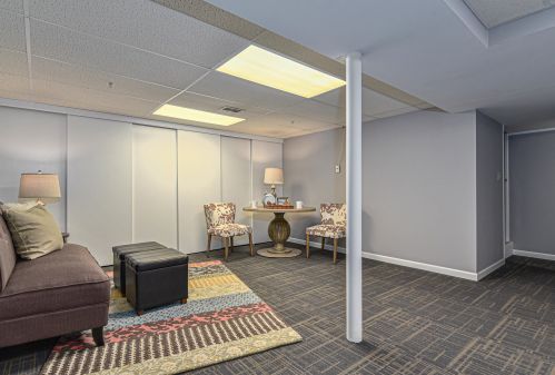 11709 Potter Rd, Milwaukee WI 53226-3658 exterior