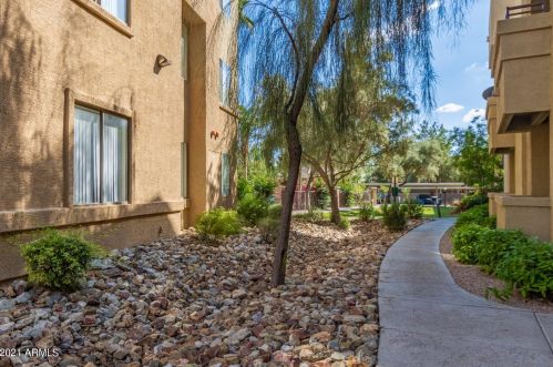 18416 Cave Creek Rd, Phoenix AZ 85032-1005 exterior