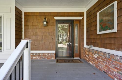 4878 Long Island Dr, Atlanta GA  30342-2570 exterior