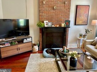 2322 Ellsworth St, Philadelphia PA  19146-2420 exterior