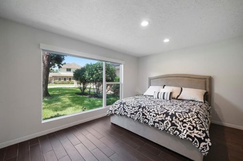 2811 Pne Arbor Dr, Montgomery TX 77356-5426 exterior