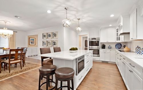 48 Cedar Rdg Ln, Huntington Station NY 11746-7941 exterior