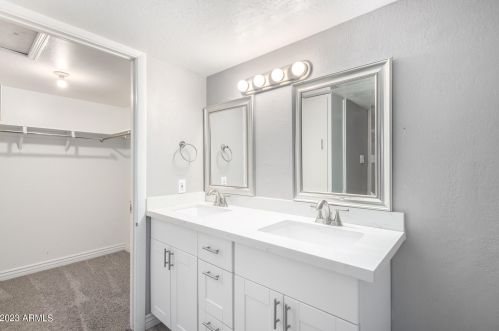 2032 Campbell Ave, Phoenix AZ  85015-4126 exterior