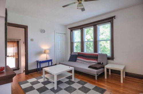 5842 Goener Ave, Saint Louis MO 63116-2234 exterior