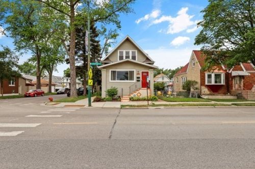 4100 Central Ave, Chicago IL 60639-2934 exterior