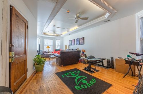 1442 Kedzie Ave, Chicago IL 60629-3532 exterior