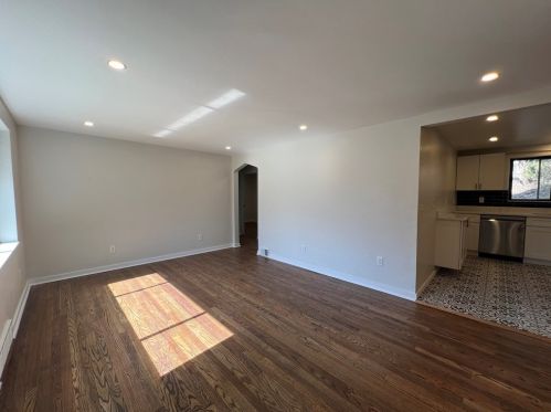 658 Fort Couch Rd, Pittsburgh PA  15241-2060 exterior