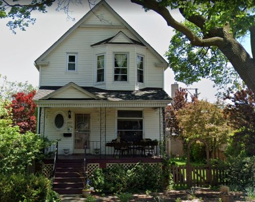 4017 Springfield Ave, Chicago IL 60618-1916 exterior