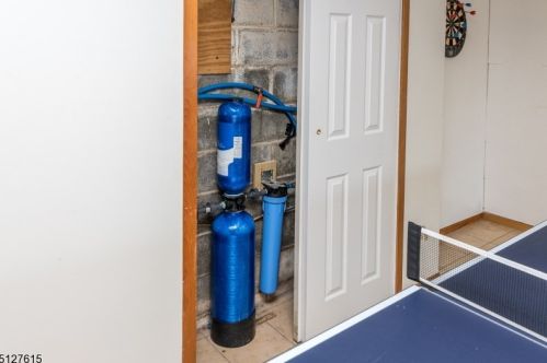 24 Brownstone Ter, Paterson NJ  07506-3447 exterior