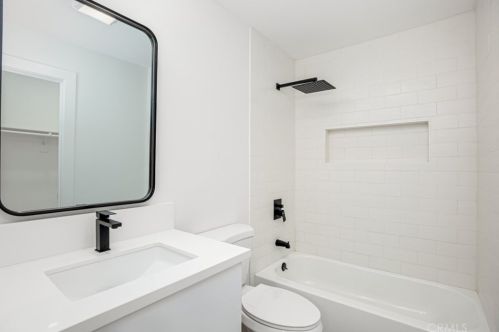 13982 Capewood Ln, San Diego CA  92128-6469 exterior