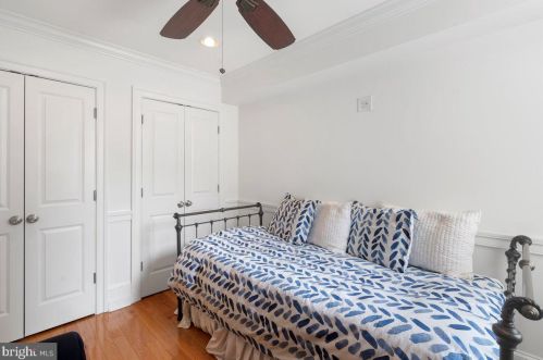 756 24 St, Philadelphia PA 19130-1953 exterior