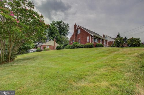 11307 Galt Ave, Silver Spring, MD 20902-2731