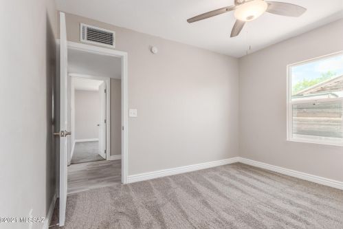 5817 Beverly St, Tucson AZ 85711-5141 exterior