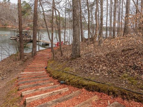 2361 Frd White Rd, Gainesville GA 30506-1141 exterior