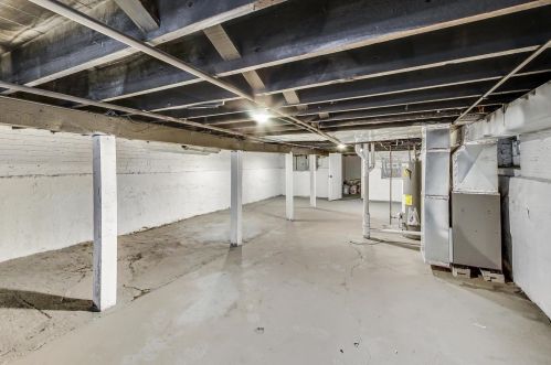 1217 Kolin Ave, Chicago IL 60652-3537 exterior