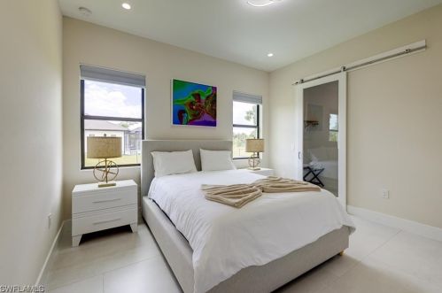 653 23 St, Naples FL 34117-1830 exterior