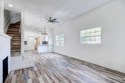 331 1 Ave, Boynton Beach FL 33435-4006 exterior