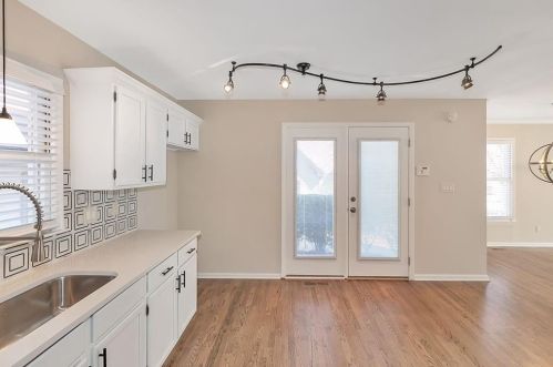 9003 Carroll Mnr Dr, Atlanta GA 30350-2013 exterior