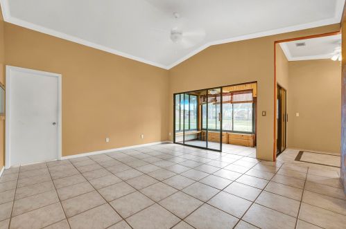 11 Islington Pl, Boynton Beach FL 33426-7756 exterior