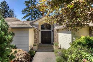 3735 Cherokee Dr, Salem, OR 97302-9712