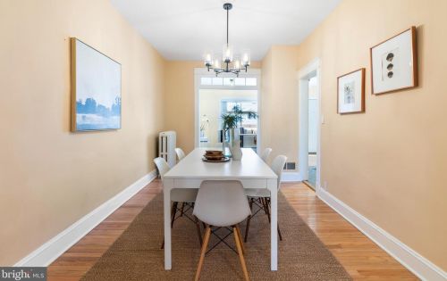 1922 4th St, Washington DC  20002-1251 exterior