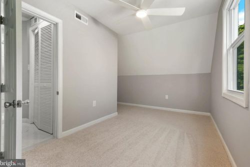 13210 Midway Ave, Rockville MD 20851-1813 exterior