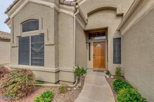 1104 Mulberry Dr, Chandler AZ  85286-6376 exterior