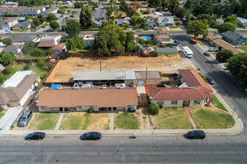 905 Flower St, Turlock, CA 95380-4640