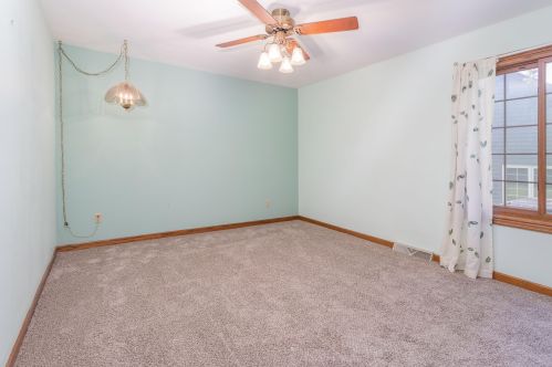 3721 Oakbrook Dr, Milwaukee WI 53228-1362 exterior