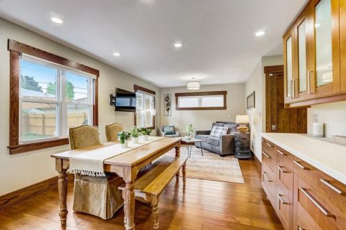 9916 Grantosa Dr, Milwaukee WI  53222-1411 exterior