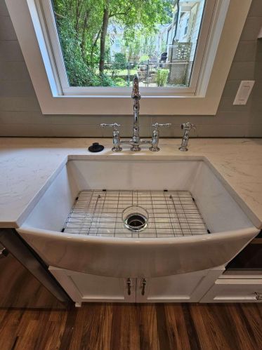 1497 Elizabeth Ln, Atlanta GA 30339-5324 exterior