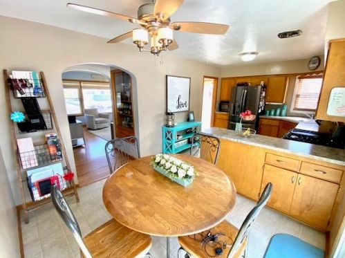 2551 89, Milwaukee WI 53226-1805 exterior