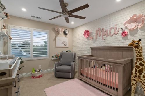 5394 Bloch St, San Diego CA 92122-4015 exterior