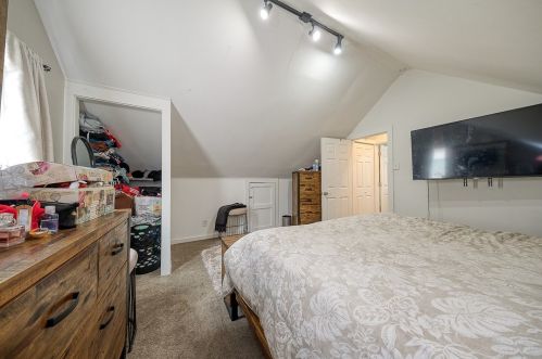 126 Tilford Rd, Pittsburgh PA 15235-2249 exterior