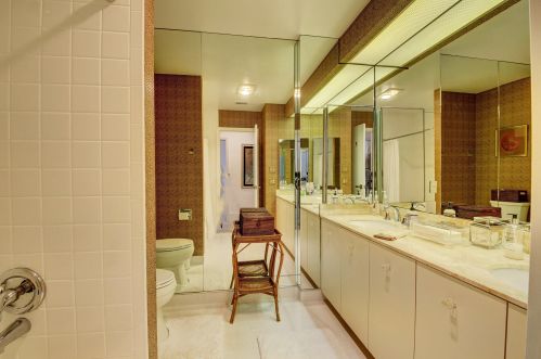 11 Gln Dr, Boynton Beach FL 33436-6207 exterior