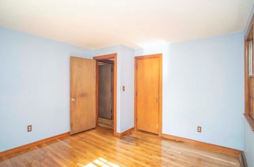 20 Neal St, Walpole MA 02081-4108 exterior