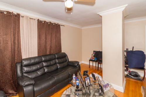 6243 Campbell Ave, Chicago IL 60659-2807 exterior