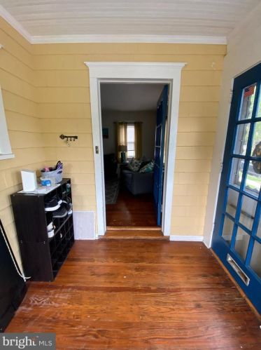 317 Oakland Ave, Camden NJ 08107-1211 exterior