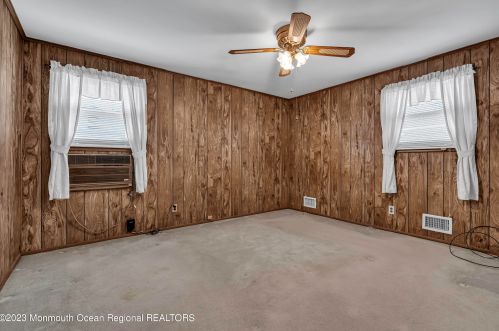 865 Barry Ave, Perth Amboy NJ 08861-1626 exterior