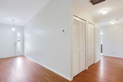 6425 Las Palmas Way, Fort Pierce FL  34952-9033 exterior