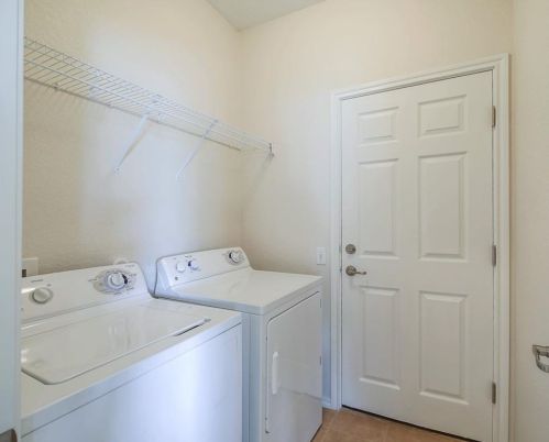 11000 Boundless Vly Dr, Austin TX 78754 exterior