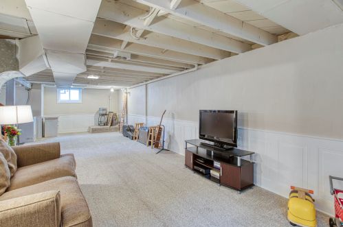 4321 Dodge St, Duluth MN 55804-1409 exterior