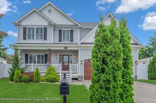 1161 Ridgefield Dr, Point Pleasant Beach NJ  08742-2948 exterior