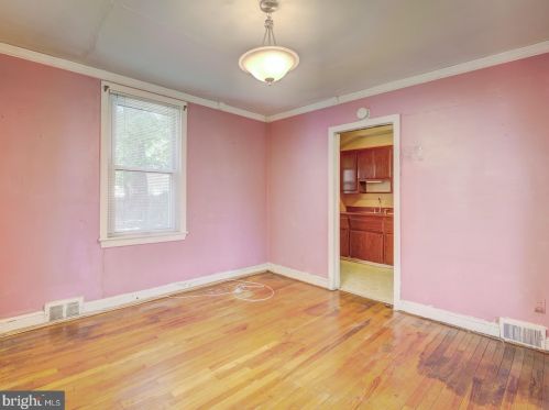 432 Orange St, Washington DC  20032-1622 exterior