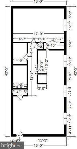 3330 28th St, Alexandria VA 22302-1334 exterior